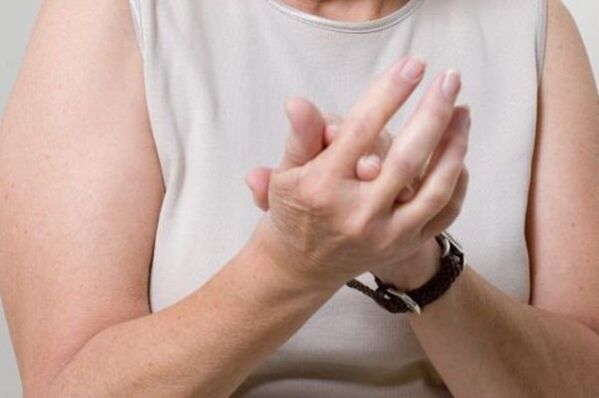 Schmerzen in den Fingergelenken Foto 3